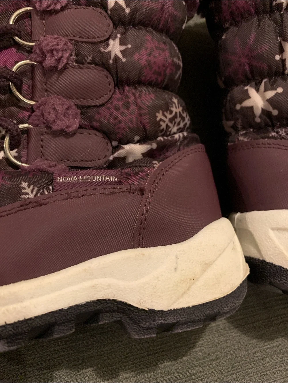 Winter Snow Boots Girls Size 8 Kids Purple Star Nova Mountian